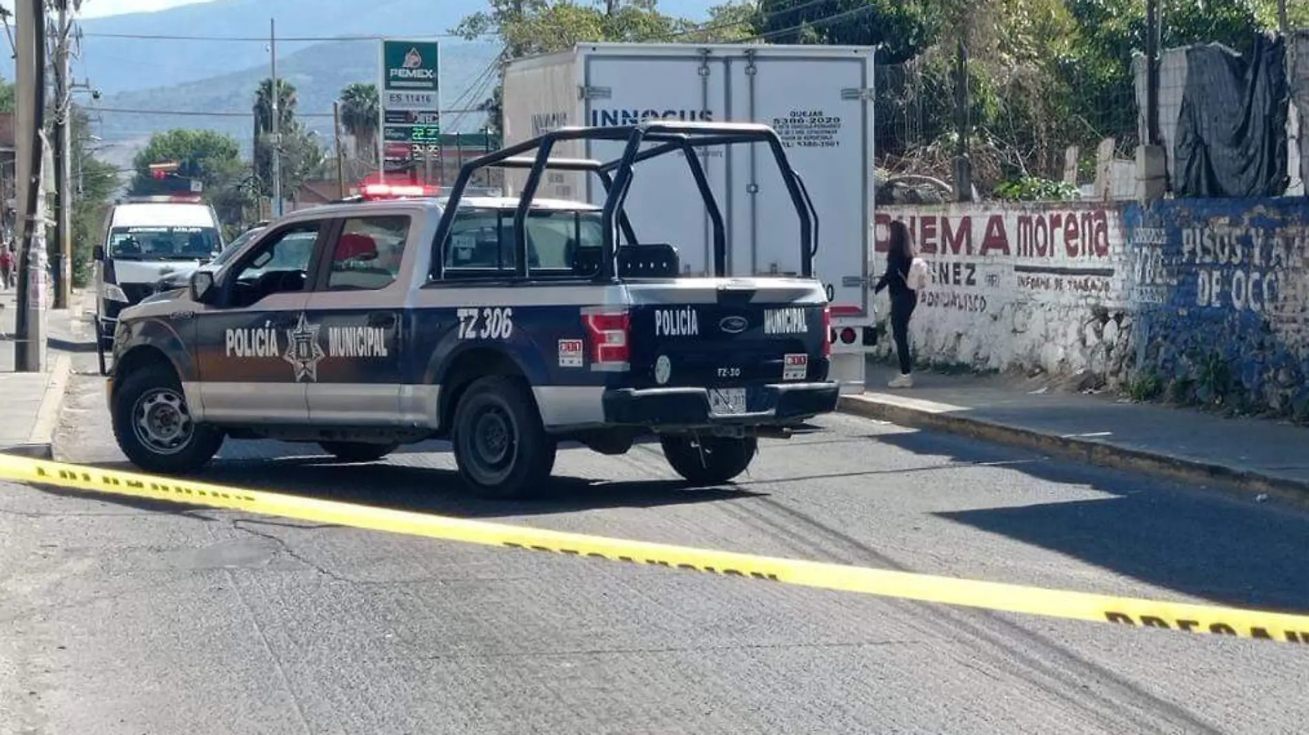 Encuentran cuerpo en una brecha de Tlajomulco